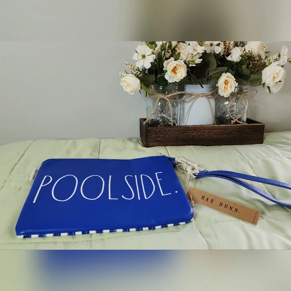 NWT Rae Dunn Clutch - Picture 1 of 4
